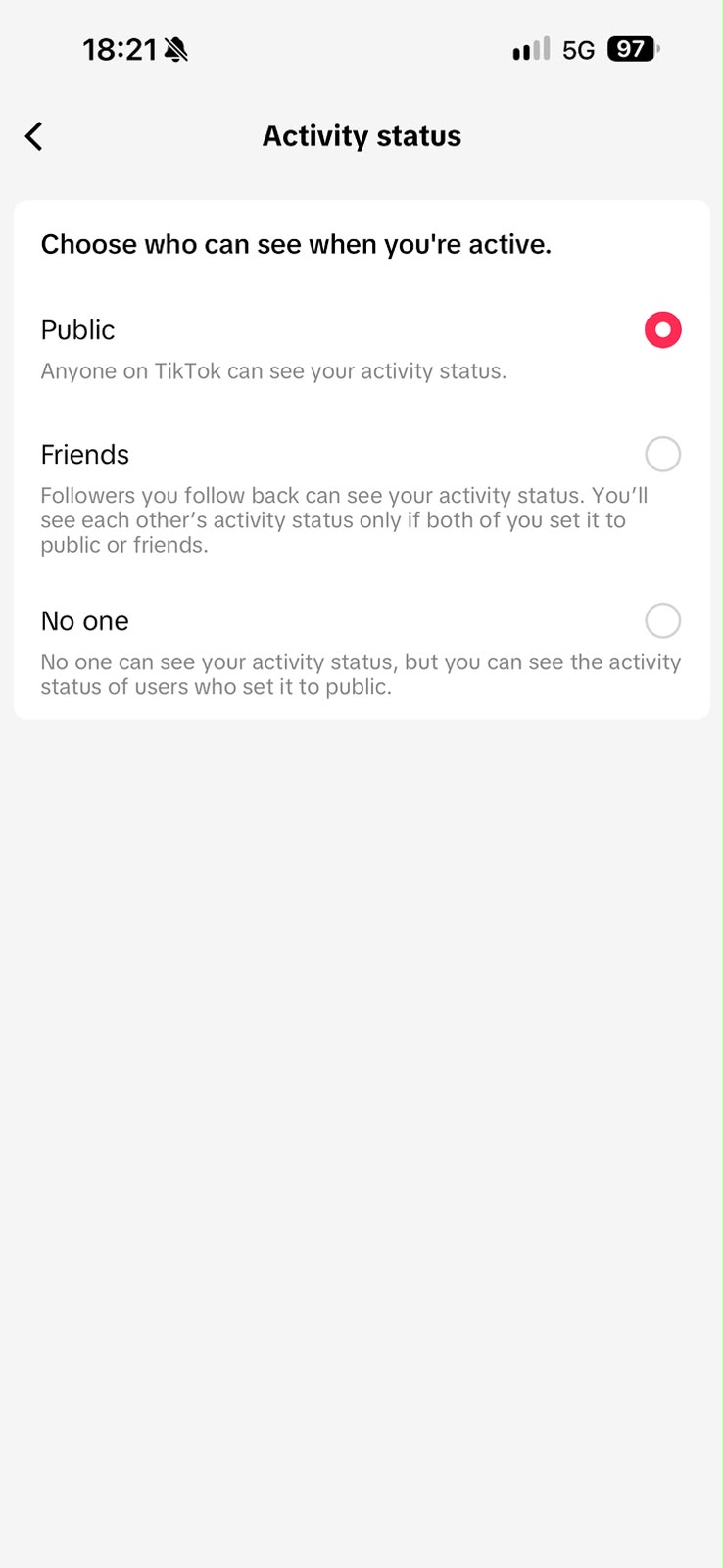 TikTok Etkinlik Durumu (Activity Status) Ekranı - Public Seçimi