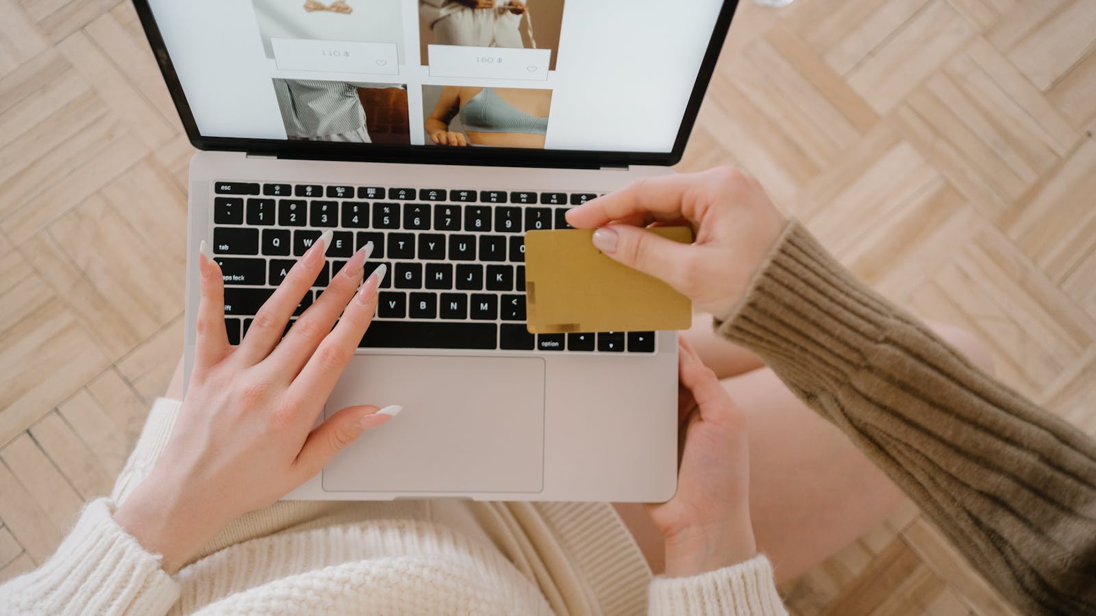E-Ticaret Müşteri Hizmetleri İçin En İyi Çözümler Nelerdir?